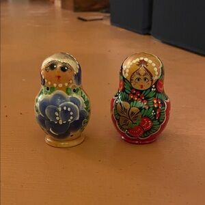 Hand-Painted Russian Nesting Doll Salt & Pepper Shakers - Blue & Red